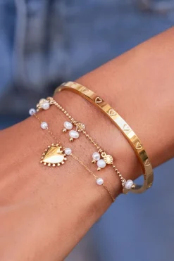 Armband Met Hartjes Bedel En Parels