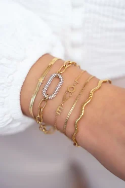 Armbandje Love
