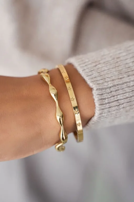 Bangle Met Gegraveerde Sterretjes