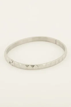 Bangle Met Studs