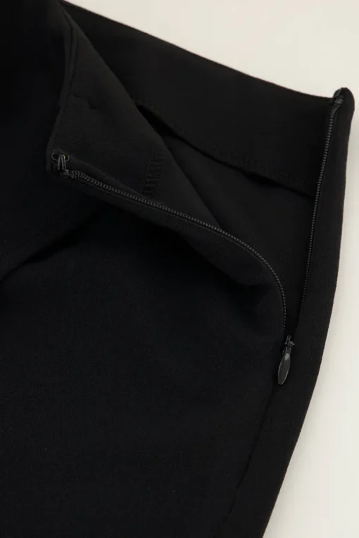 Basic Zwarte Skort Met Overslag