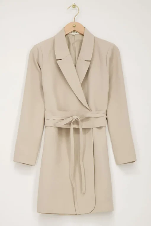 Beige Blazerjurk Met Ceintuur