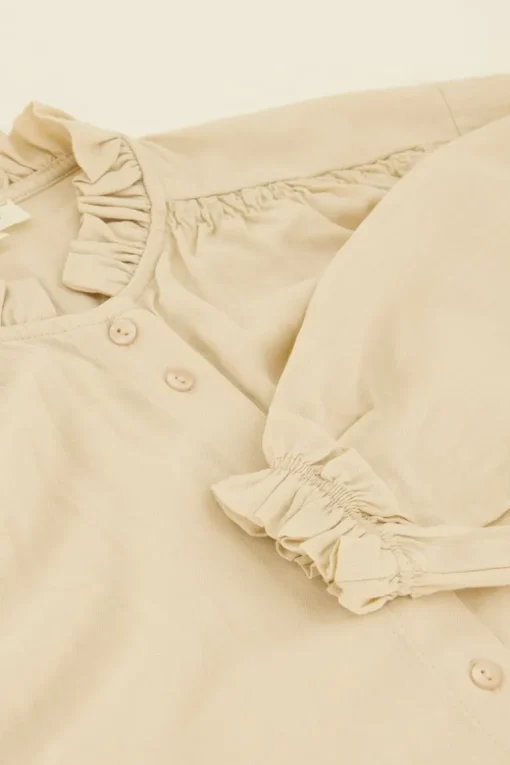 Beige Blouse Met Smock Details