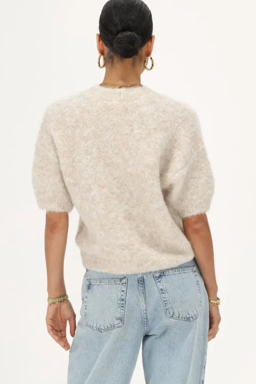 Beige Boucle Top Met Korte Mouwen