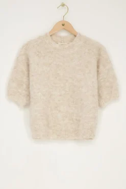 Beige Boucle Top Met Korte Mouwen
