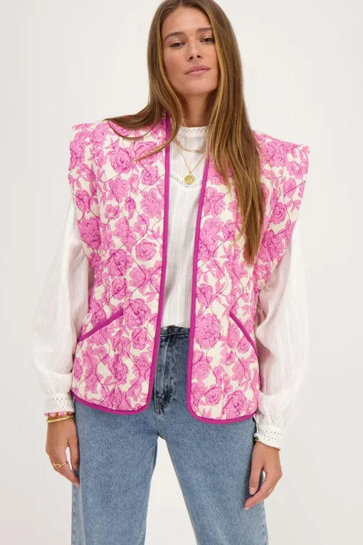 Beige Gewatteerd Gilet Met Roze En Paarse Bloemenprint