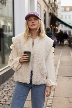 Beige Gilet Teddy