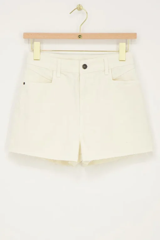 Beige Kort Broekje Met Gerafelde Pijpjes