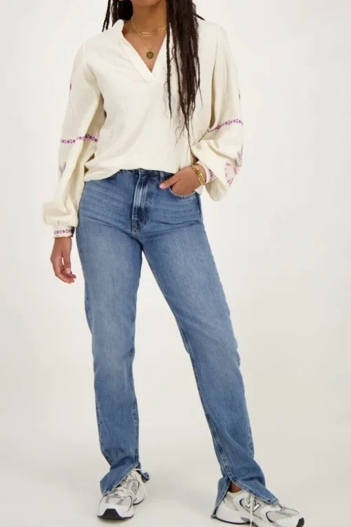 Beige Mousseline Blouse Met Embroidery
