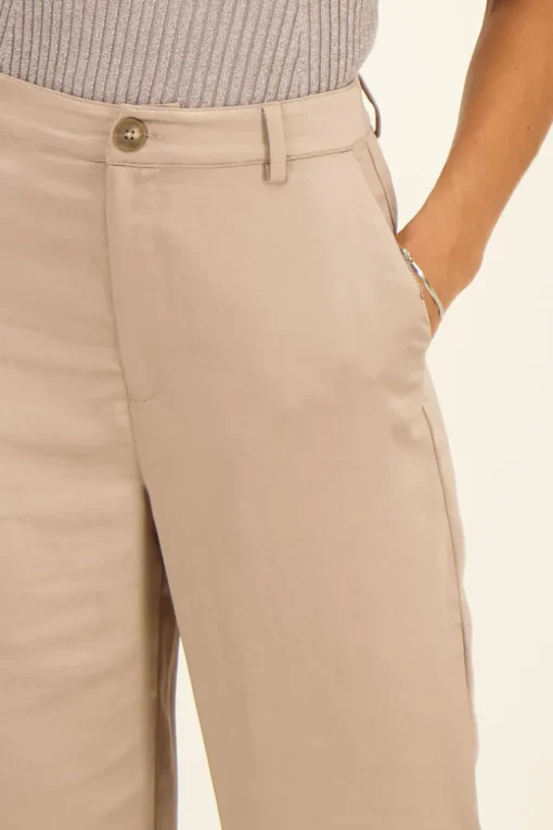 Beige Pantalon Satijn Look