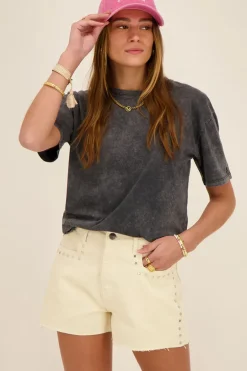 Beige Short Met Studs