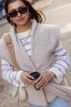 Beige Teddy Gilet Met Ceintuur