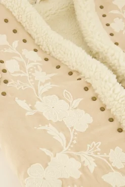 Beige Teddy Gilet Met Embroidery