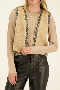 Beige Teddy Gilet Met Zwarte Embroidery