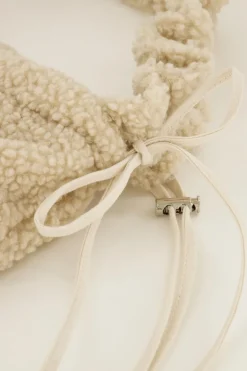 Beige Teddy Shopper Met Ruffle Strap