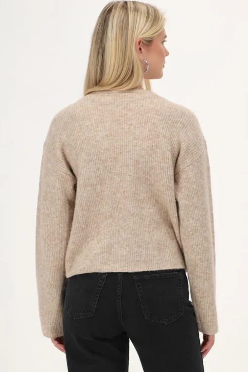 Beige Vestje Met Knoopjes