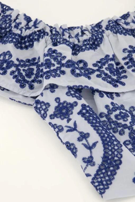 Blauwe Cropped Top Met Contrasterende Embroidery