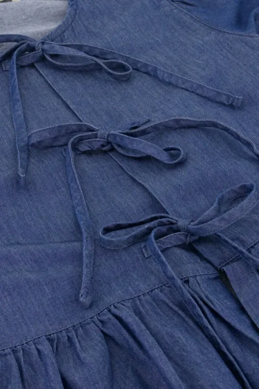 Blauwe Denim Top Met Strikjes En Pofmouwen
