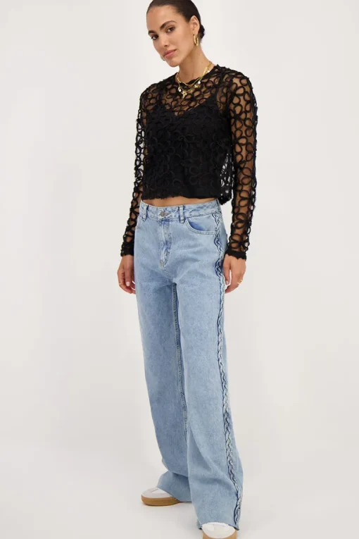 Blauwe Jeans Met Vlecht Detail
