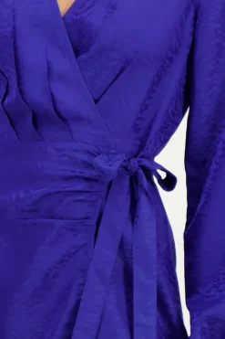 Blauwe Overslagjurk Met Zebra Jacquard