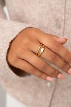 Bold Dubbele Ring Met Organische Vorm