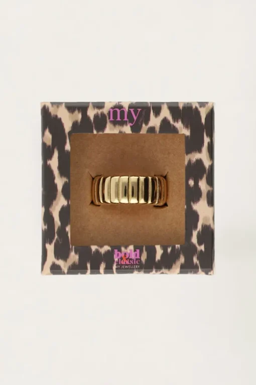Bold Ring Met Ribbels