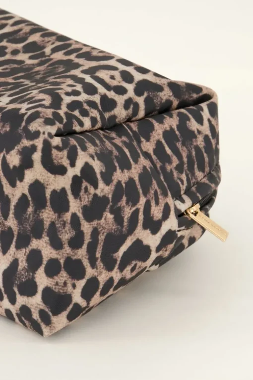 Bruine Toilettas Set Met Panterprint