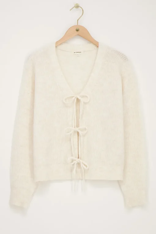Crème Vest Met Strikjes