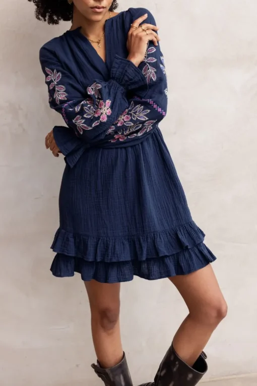 Donkerblauwe Jurk Met Embroidery