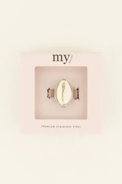 Driedubbele Ring Met Schelp