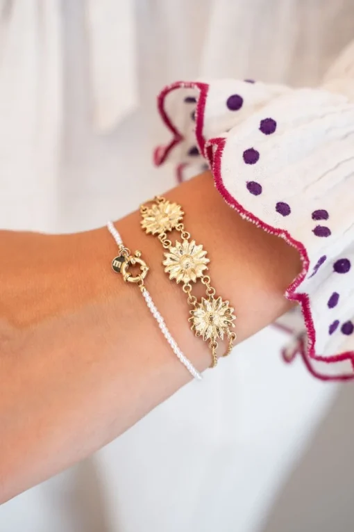 Dubbele Armband Met Drie Bloemen