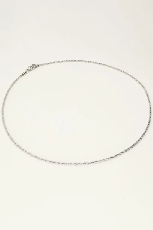 Equal Ketting Met Klein Gedraaid Effect