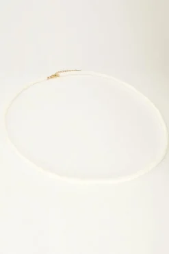 Equal Ketting Met Witte Platte Kralen