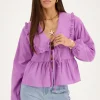 Gestreepte Paarse Blouse Met Strikjes