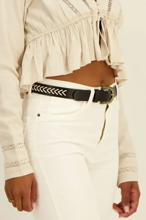 Gouden Riem Met Zigzag Patroon