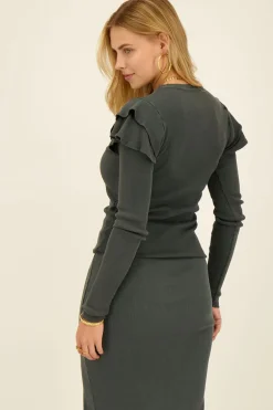 Grijze Top Met Lange Mouwen En Ruffles