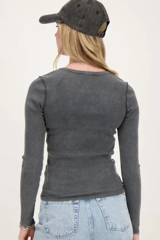 Grijze Top Met Rib En Babylock