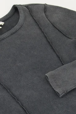 Grijze Top Met Rib En Babylock