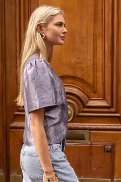 Grijze Top Met Satijn Look En Strikjes