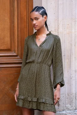 Groene Jacquard Jurk Met Lange Mouwen