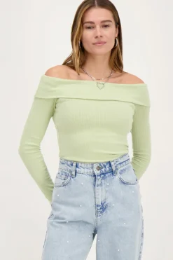 Groene Off-shoulder Top Met Rib Structuur