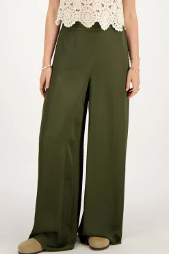 Groene Satijnen Broek Met Elastieken Band