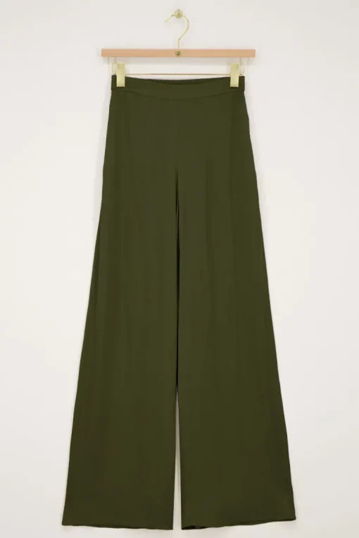 Groene Satijnen Broek Met Elastieken Band