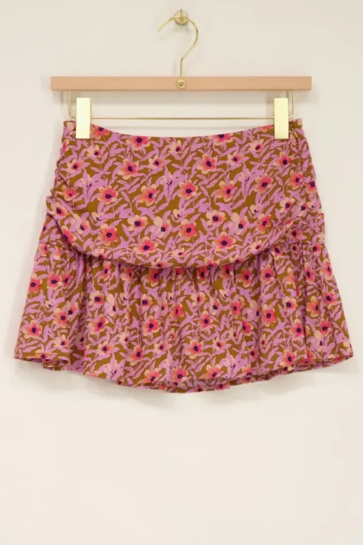 Groene Skort Met Lila Bloemenprint