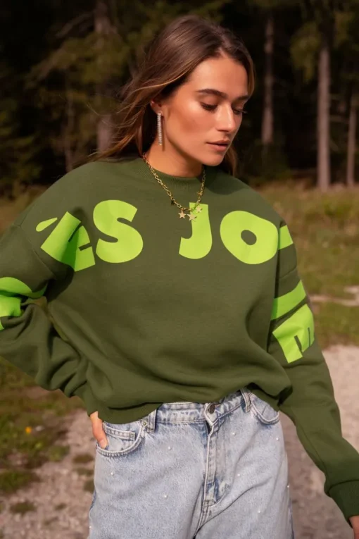 Groene Sweater Très Jolie