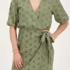 Groene Wikkeljurk Met Bloemen Embroidery