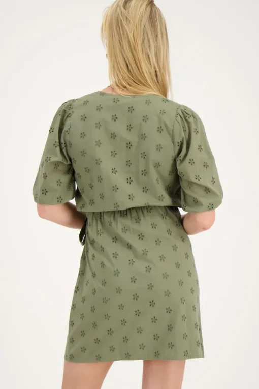 Groene Wikkeljurk Met Bloemen Embroidery