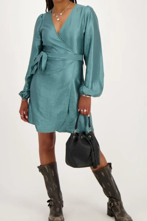 Groene Wikkeljurk Metallic Look