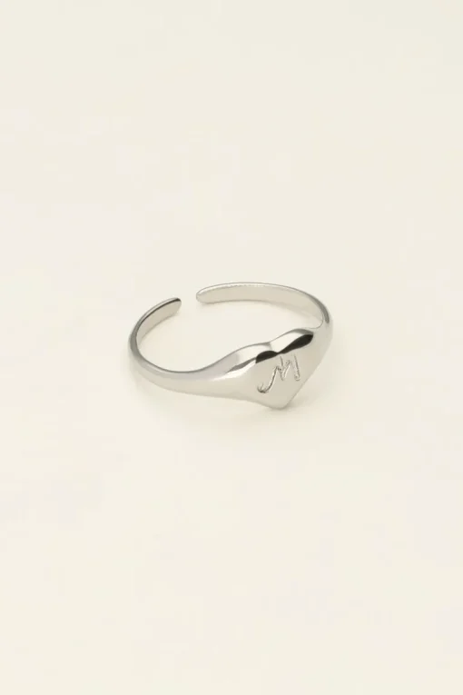 Hartjes Zegelring Met Initial