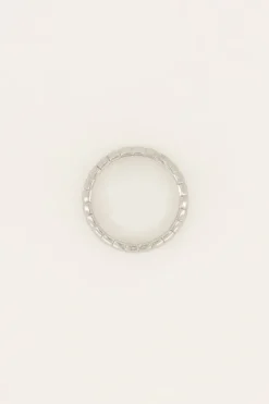 Iconic Smalle Ring Met Ribbels